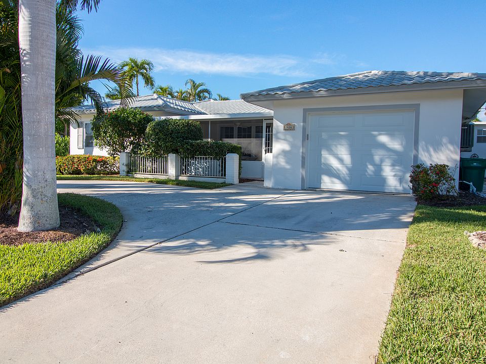 2nd image of 986 Aster Ct