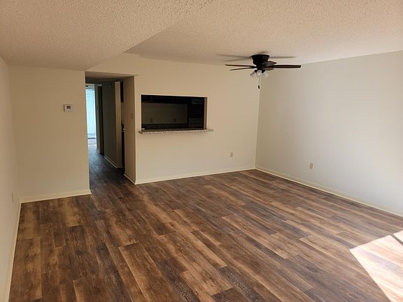 2nd image of 673 Saint George Ave #C