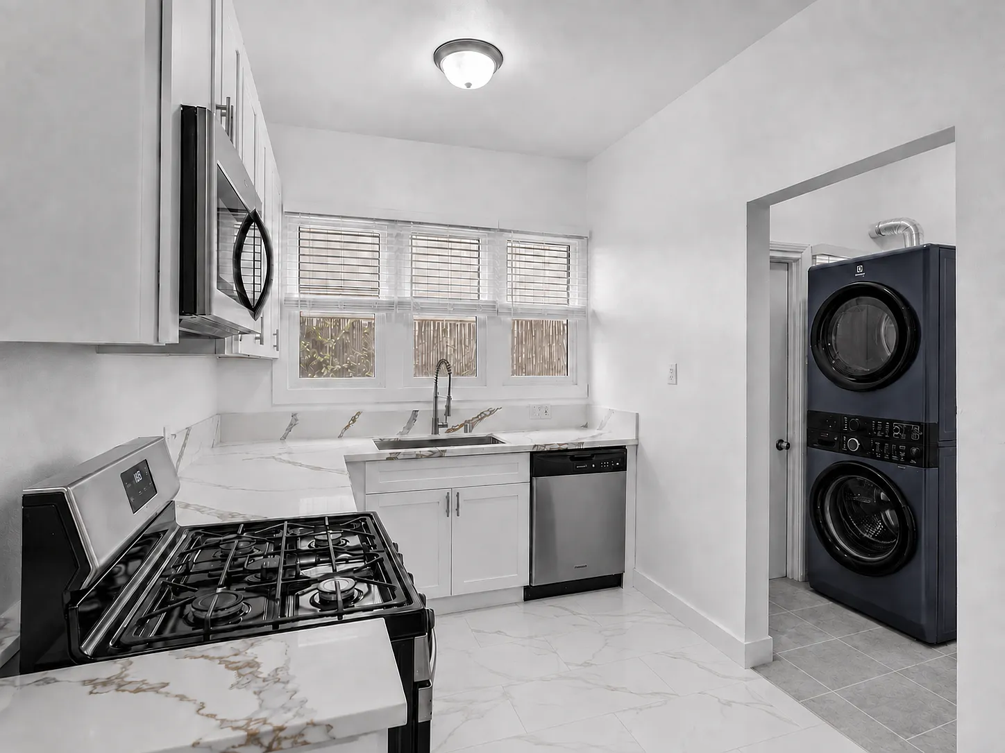 211 N Vendome St, Los Angeles, CA 90026 — Photo 2