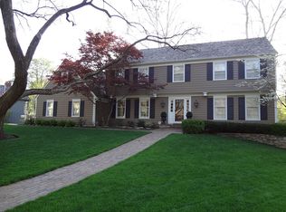 8740 Ensley Ln, Leawood, KS 66206