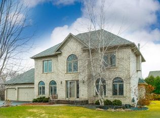 8135 Foxberry Bay, Savage, MN 55378