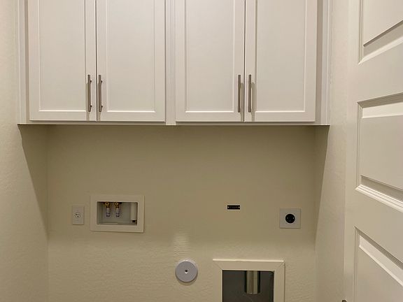 5th image of 11717 W Mobile Ln