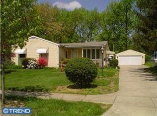 21 Crider Ave, Moorestown, NJ 08057