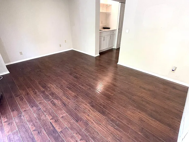 5448 Ruthwood Dr — Photo 7
