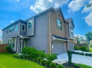 28047 Rocky Heights Dr, Spring, TX 77386