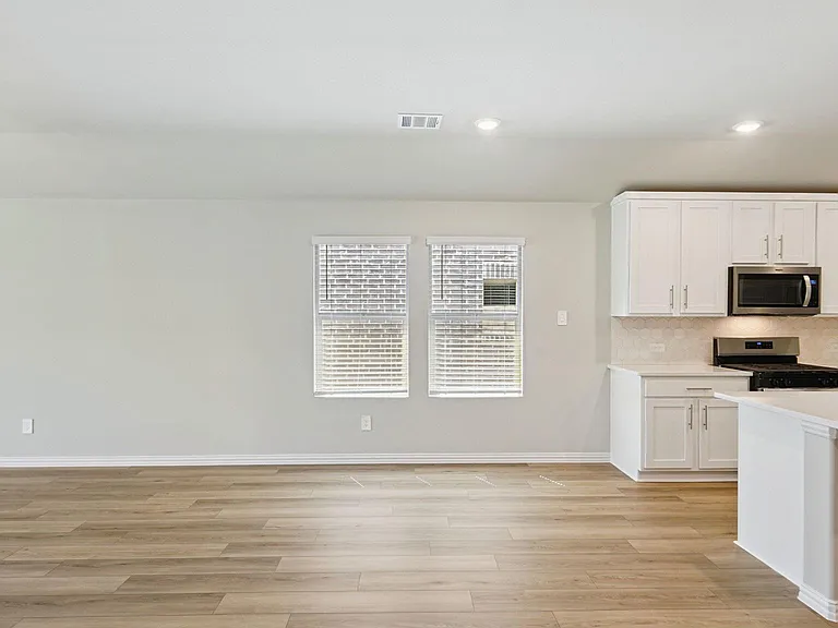 6003 Brittner Dr — Photo 6