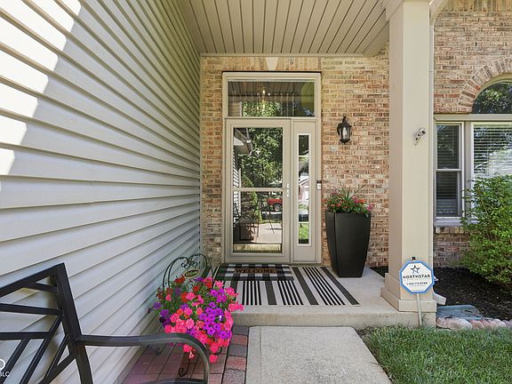 5th image of 12505 Bentley Blvd