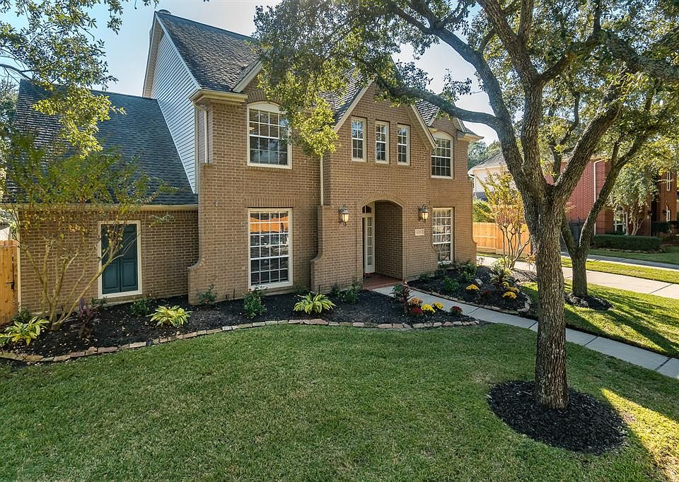1st image of 4426 Village Corner Dr