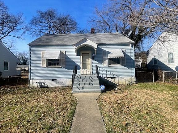 4th image of 1425 Willis St