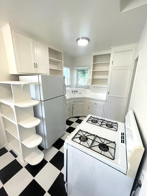 1st image of 4249 N Bellflower Blvd #4249