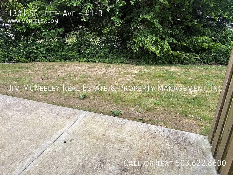 1301 SE Jetty Ave #1-B — Photo 15