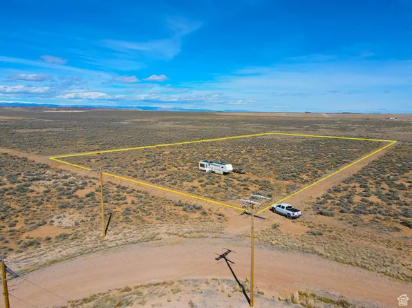 6000 S Well Rd E, Duchesne, UT 84021