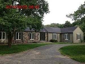 5335 Pleasant Hill Dr front exterior