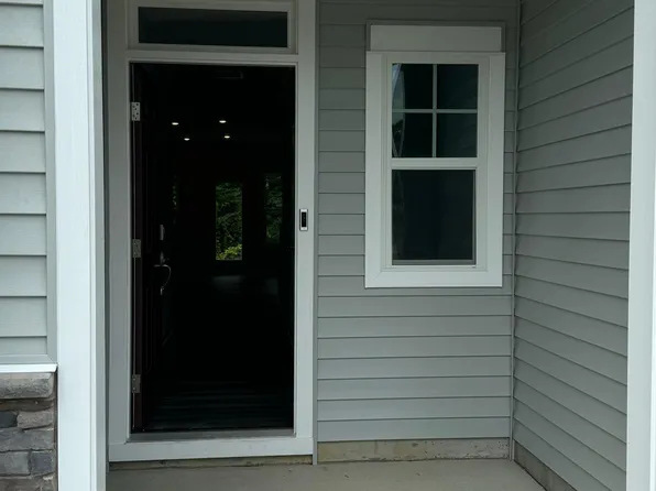 187 Peebles Dr, Smithfield, NC 27577