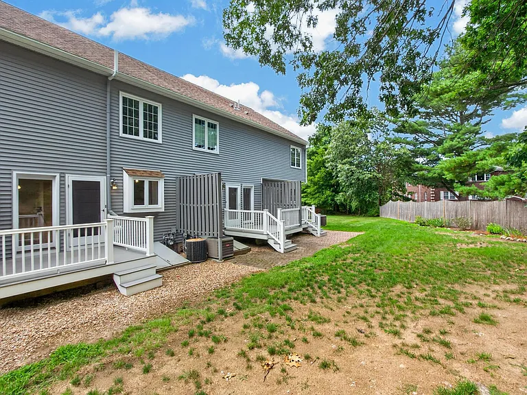 128 Parker St #3C — Photo 23