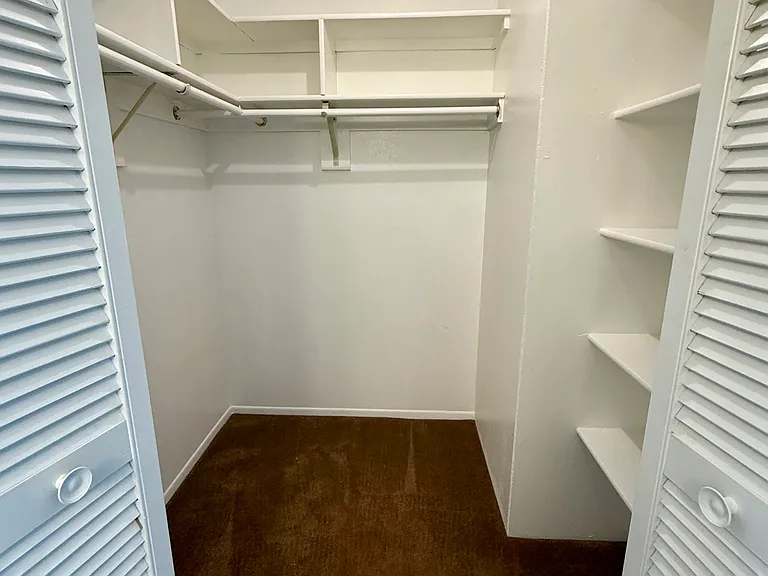 319 Columbus Ave #W — Photo 12