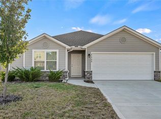 21706 Franklin St, Spring Hill, KS 66083
