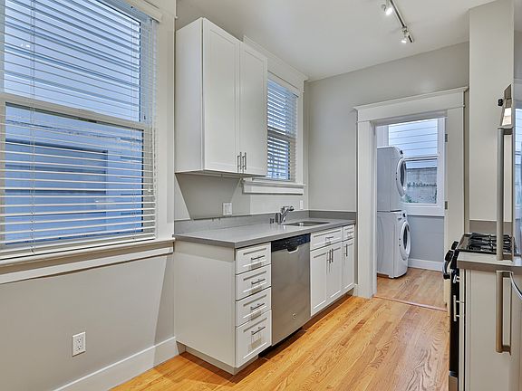 4th image of 2506 Polk St #2