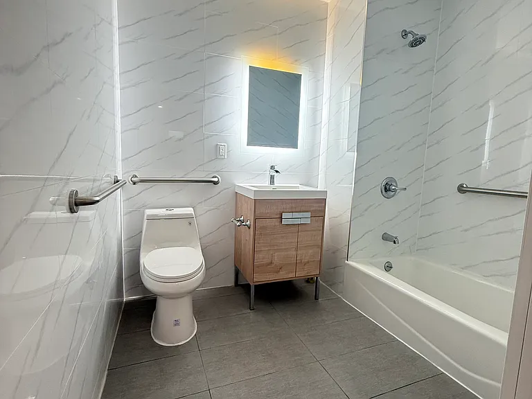 154 Bay 29th St #3 — Photo 17