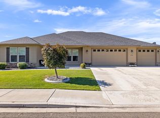 4710 Bermuda Dunes Dr, Pasco, WA 99301