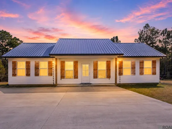 26400 Ponchatoula Dr, Springfield, LA 70462