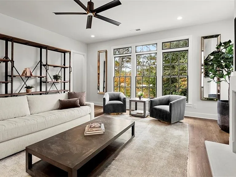4001 Haverhill Dr NE — Photo 21