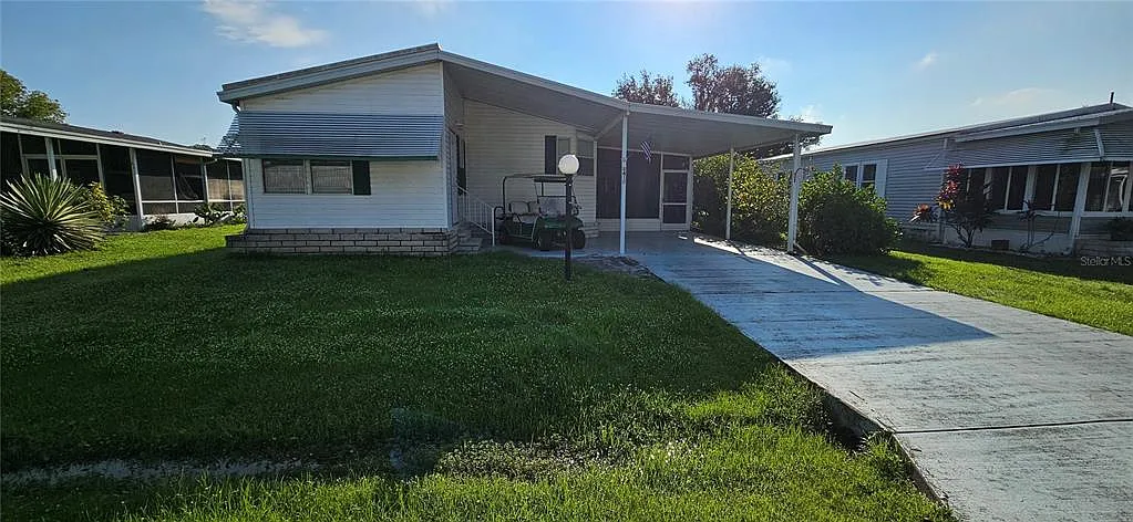 2 bed, 2.0 bath, 1175 sqft, $1,300 — Photo 1