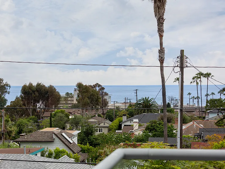 1482 Carmelita St — Photo 26