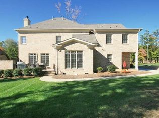 2231 Garden View Ln, Matthews, NC 28104