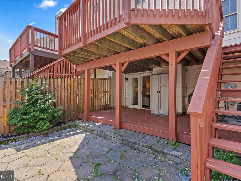 135 Bralan Ln — Photo 18