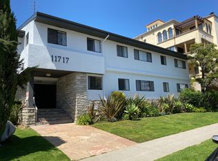 11717 Montana Ave #211, Los Angeles, CA 90049