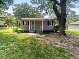 310 Cole St, Thomasville, NC 27360