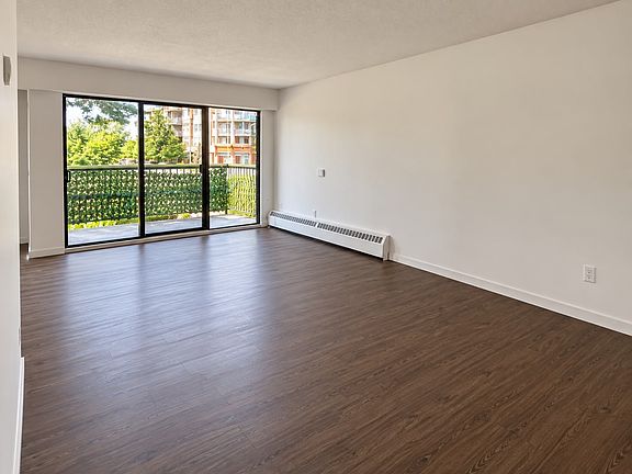4th image of 1968 McCallum Rd #301