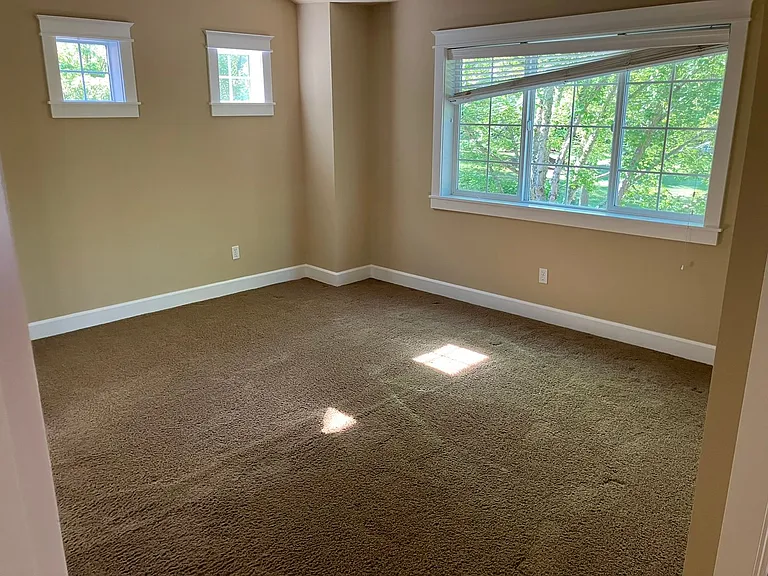 2612 NE Park Dr — Photo 22