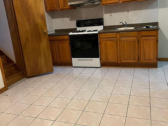 5th image of 1414 66th St #1F
