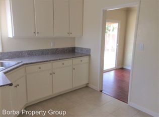 1126 W Poplar St, Compton, CA 90220