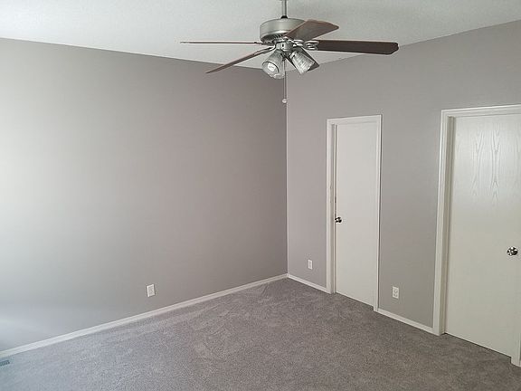 4th image of 1641 N Prairie Run Cir