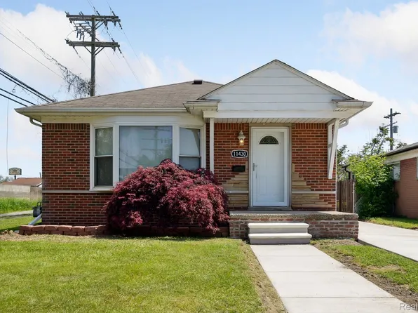 11430 Royal Grand, Redford, MI 48239