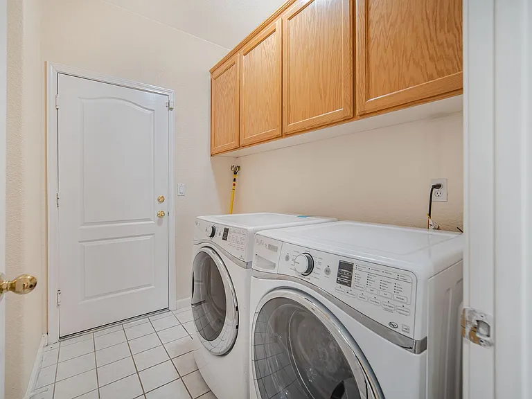 48900 Sauvignon Ct — Photo 35