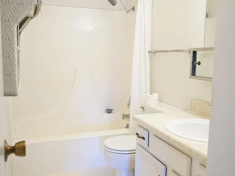 2347 Wildwood Pl — Photo 22