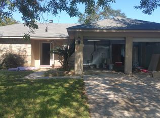 10003 Hillridge Rd, La Porte, TX 77571