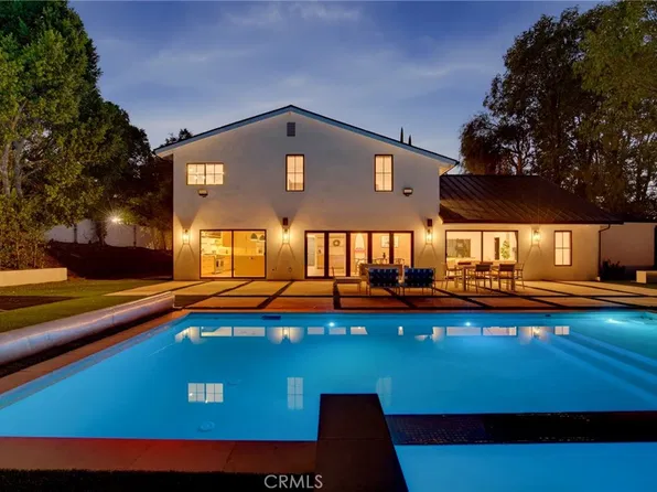 4830 Winnetka Ave, Woodland Hills, CA 91364
