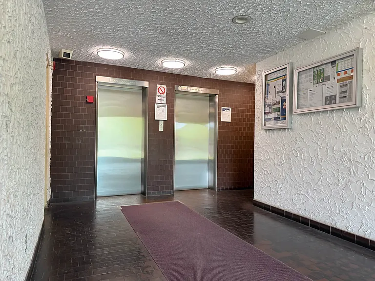 10 Yorkwoods Gate — Photo 12