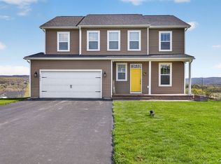 5543 Rolling Meadows Way, Camillus, NY 13031