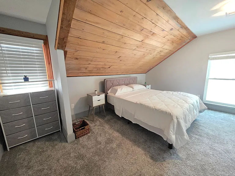 920 2nd Ave S #922 — Photo 14