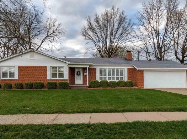 1506 W Malden St, Marion, IL 62959