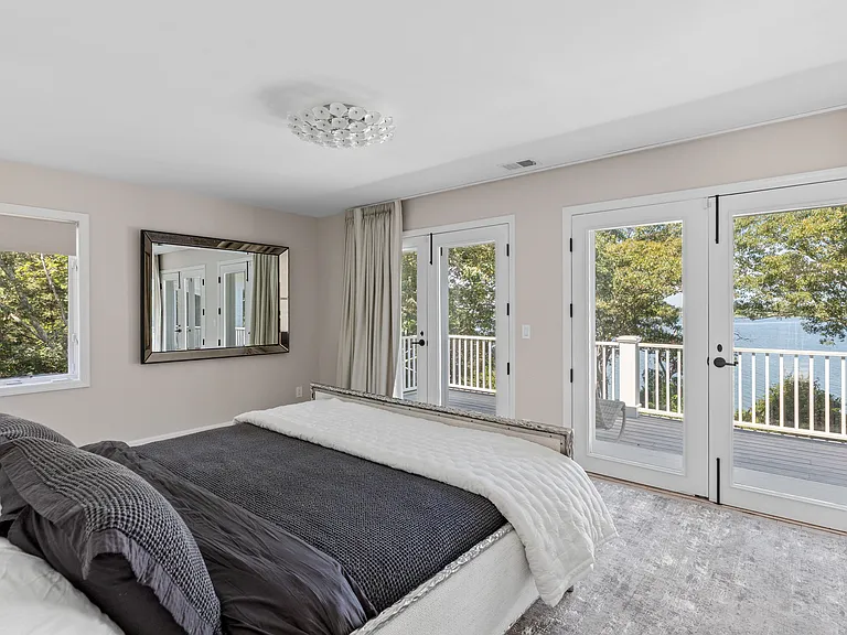 26 Three Mile Harbor Dr — Photo 26