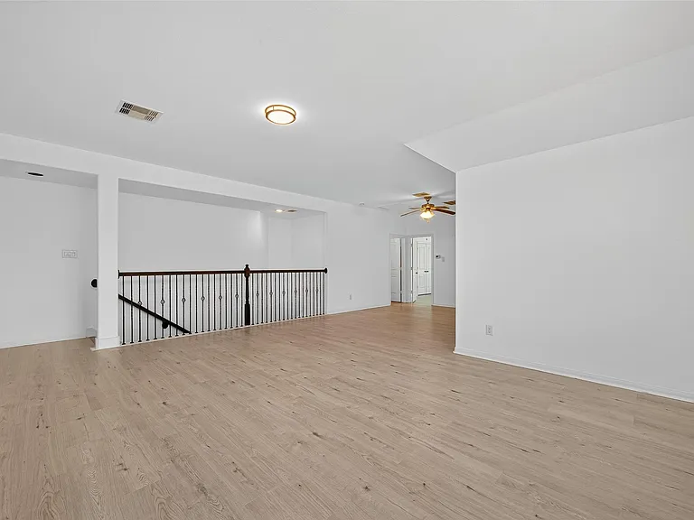 83 W Wading Pond Cir — Photo 40