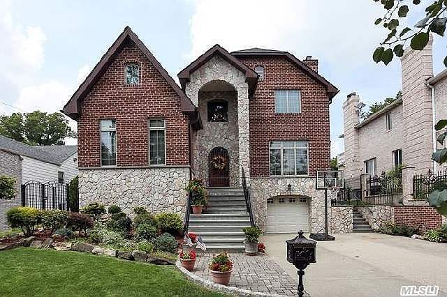 1st image of 25209 Thornhill Ave