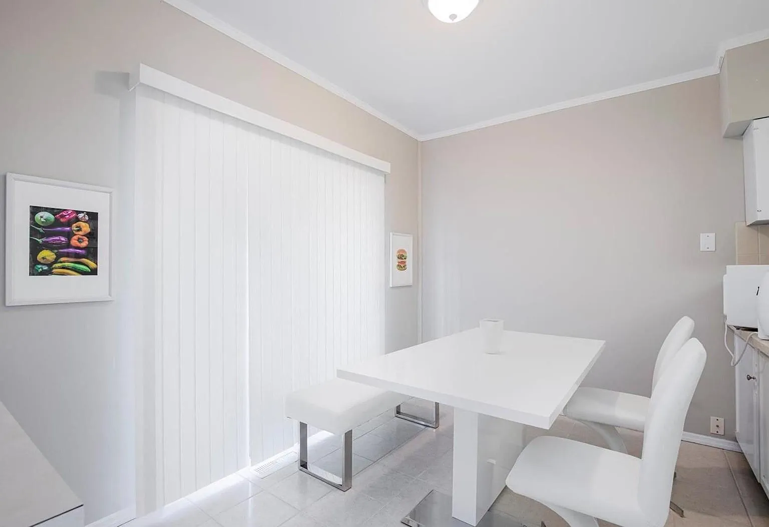 10315 Corbeil Dr — Photo 2